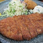 Shimbashi gohantei - とんかつ定食(¥700−)