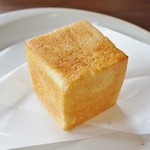 クリオロ - '16.08 キーマカレーパン