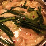 博多もつ鍋一級 - 博多しょうゆ味のおだしで頂きました。