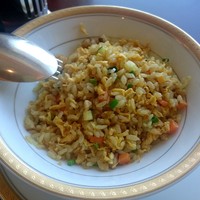 桂花苑 - 野菜入りチャーハン　カレー風味