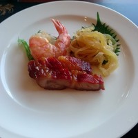 桂花苑 - 前菜三種盛り合わせ