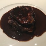 Le Jules Verne - 料理写真:Seared fillet of beef, souffléed potatoes and Périgueux sauce