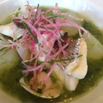 ビストロ シロ - ランチ　メイン　真鯛と蛤のポシェ 冬瓜と青海苔のスープ仕立て