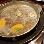 永田町 黒澤 - このスープで灰汁を取ってスープご飯