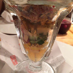 モダン和食 サル ドゥ マキノ - 女子は萌えるパフェ仕立の前菜。焦がし醤油のアイスと鰻ざく