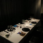 レストラン ラッセ - 28年8月　改装後の店内　テーブルセッティング