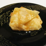 レストラン ラッセ - 28年8月　「情熱を込めて」　桃を包みこんだクレスペッレ　桃のカキ氷と