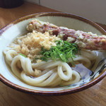 西端手打 上戸うどん - かけ中にちくわ天付きで