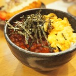 さしみや 山川水産 - ミニうにいくら丼。