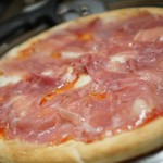 野外民族博物館リトルワールド - 生ハムのピザも美味しい！！