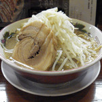 活龍 - 豚そば 730円 8-②