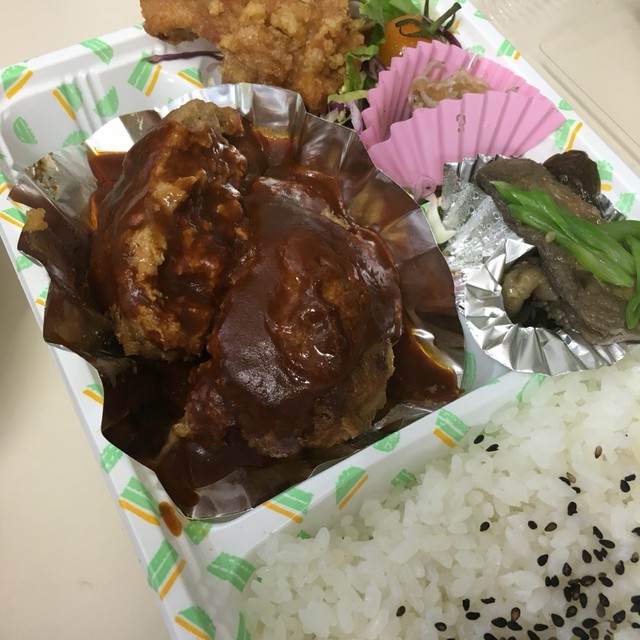 パセリ 万博記念公園 弁当 食べログ
