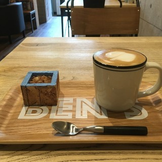 ベンズ カフェ_0