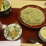 Gyotei Kamiya - ミニ天丼と蕎麦　￥１，５００