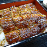 大和田 - うな重（上）うな丼より、うなぎの枚数が多いそうです