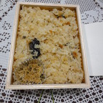 壽山 - おみやご飯には、ちりめん山椒付