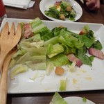 サラダ（食べかけ）