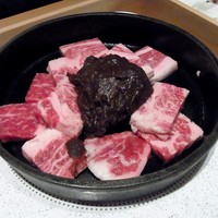 江戸前肉割烹 宮下 - 黒毛和牛A3リブロース牛鍋・赤味噌で