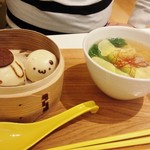 ポムポムプリンカフェ 横浜店 - セットのラーメンは塩味でかまぼこがプリンちゃんっ！やばい！