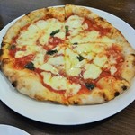 Pizzeria Kazzenari - マルゲリータL　1000円