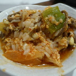 慶ちゃん - ユッケジャンクッパを取り皿に取り分け