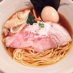 特製醤油らあめん