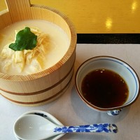 京懐石とゆば料理 松山閣 JR京都伊勢丹店 - 桶