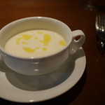ラ・トォルトゥーガ - さつまいもの冷製スープ。