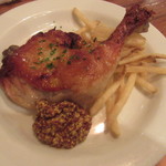 君想ふ暮らし - 「骨付き鶏もも肉のコンフィ」（￥580）