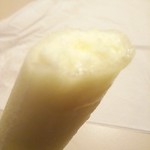 セブンイレブン - 果肉入りパインバー80円ぐらい