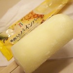 セブンイレブン - 果肉入りパインバー80円ぐらい