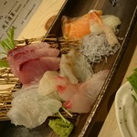 お刺身盛り合わせ