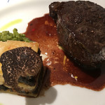 レストラン コバヤシ - 広島県産本州鹿のロースト　ブロッコリーのピューレ　ラザニア添え
