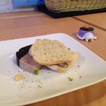 Espetalia - H.28.8.13.夜 原価率100%のつきだし：牛ほほ肉のテリーヌとパテ