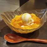 GoldenDew Cafe - マンゴースノーアイス　９００円