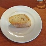 タヴェタブ - 「ランチのパン」