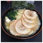 横浜家系ラーメン すずき家 - 2016.2  チャーシューメン(大) 1080円