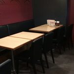 炭火串焼 楓 - kaede:店内