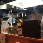 炭火串焼 楓 - kaede:店内