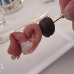 セント レジス ホテル - 生ハムとオリーブのマリネ