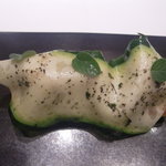 カンテサンス - ズッキーニのグラニテ　フォアグラの揚げ物