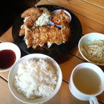 全日本餃子道連盟 総本部 餃子道 - 日替わりランチ