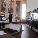 セント レジス ホテル - ＬＡ　ＶＥＤＵＴＡ　朝食ブッフェのイタリアンレストラン