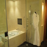 セント レジス ホテル - バス