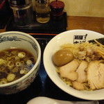 麺屋吉祥 - つけ麺（醤油）味玉TP
      