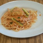 ウニのトマトクリームスパゲッティ
