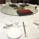 Hong Zhou Restaurant - テーブル