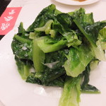 DIN TAI FUNG - 蒜蓉油　菜　６２ドル（なっぱのニンニク炒め）