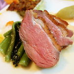 モナリザ - 仔鴨胸肉のローストとモモ肉の煮込み　佐土原ナス添え