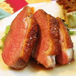 モナリザ - 仔鴨胸肉のローストとモモ肉の煮込み　佐土原ナス添え